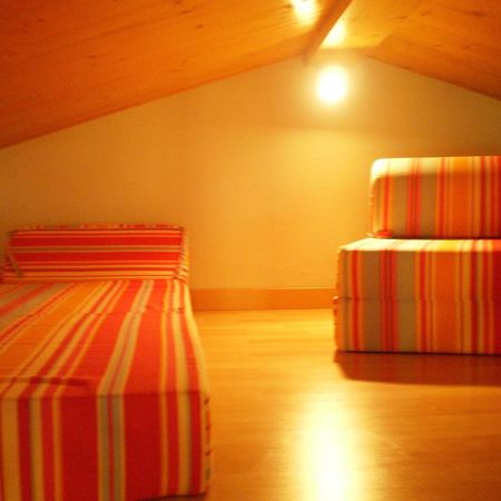 Gite Les Roziers Montmurat Habitación foto